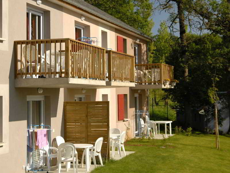 Residence Odalys Le Hameau Du Lac Rignac  Exterior foto
