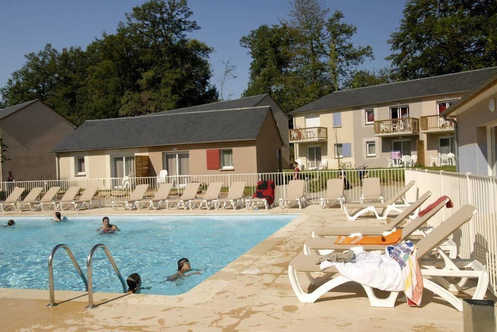 Residence Odalys Le Hameau Du Lac Rignac  Exterior foto